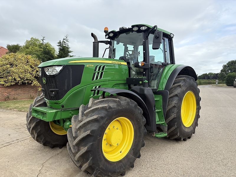 E-FARM: John Deere 6175 M - Traktorius - id DAKIJTJ - 106 040 € - Gamybos metai: 2023 - Variklio darbo valandos: 725,Jungtinė Karalystė