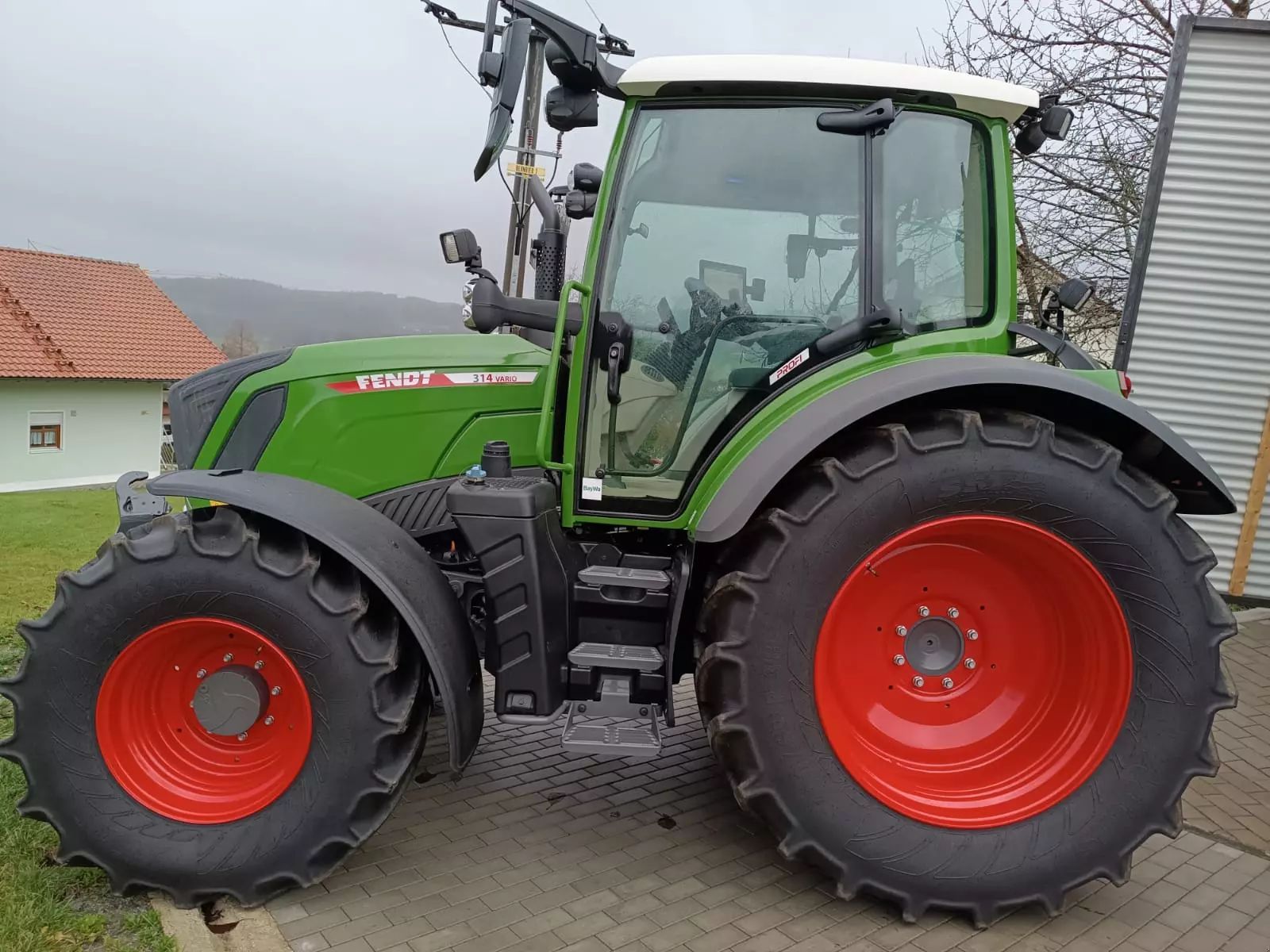 Fendt 314 Vario Profi Traktor 118.403 €