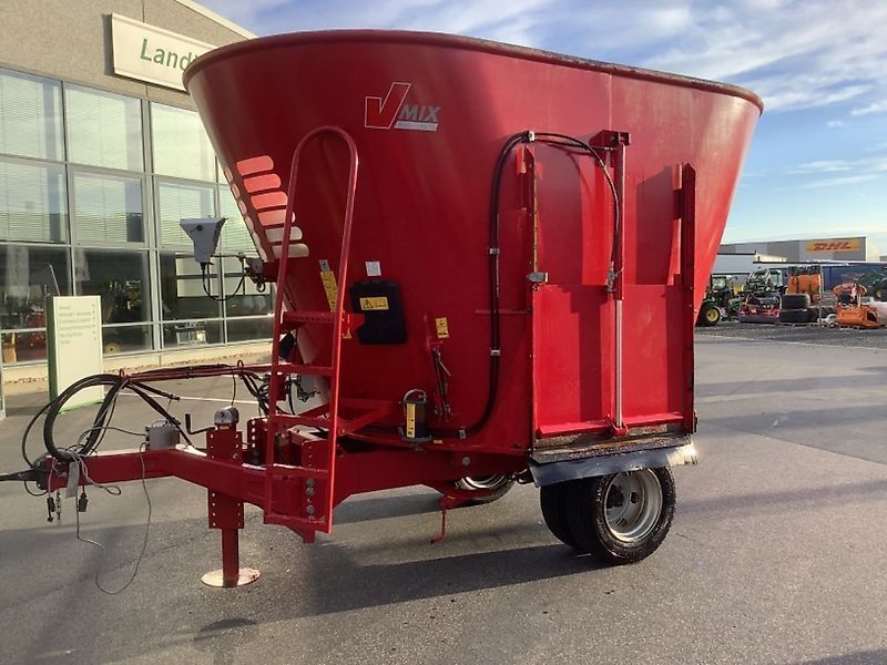 E-FARM: BVL v-mix plus 13-1s - Mélangeurs d'alimentation - id QETUNXA - 9 500 € - Année: 2016 - Allemagne