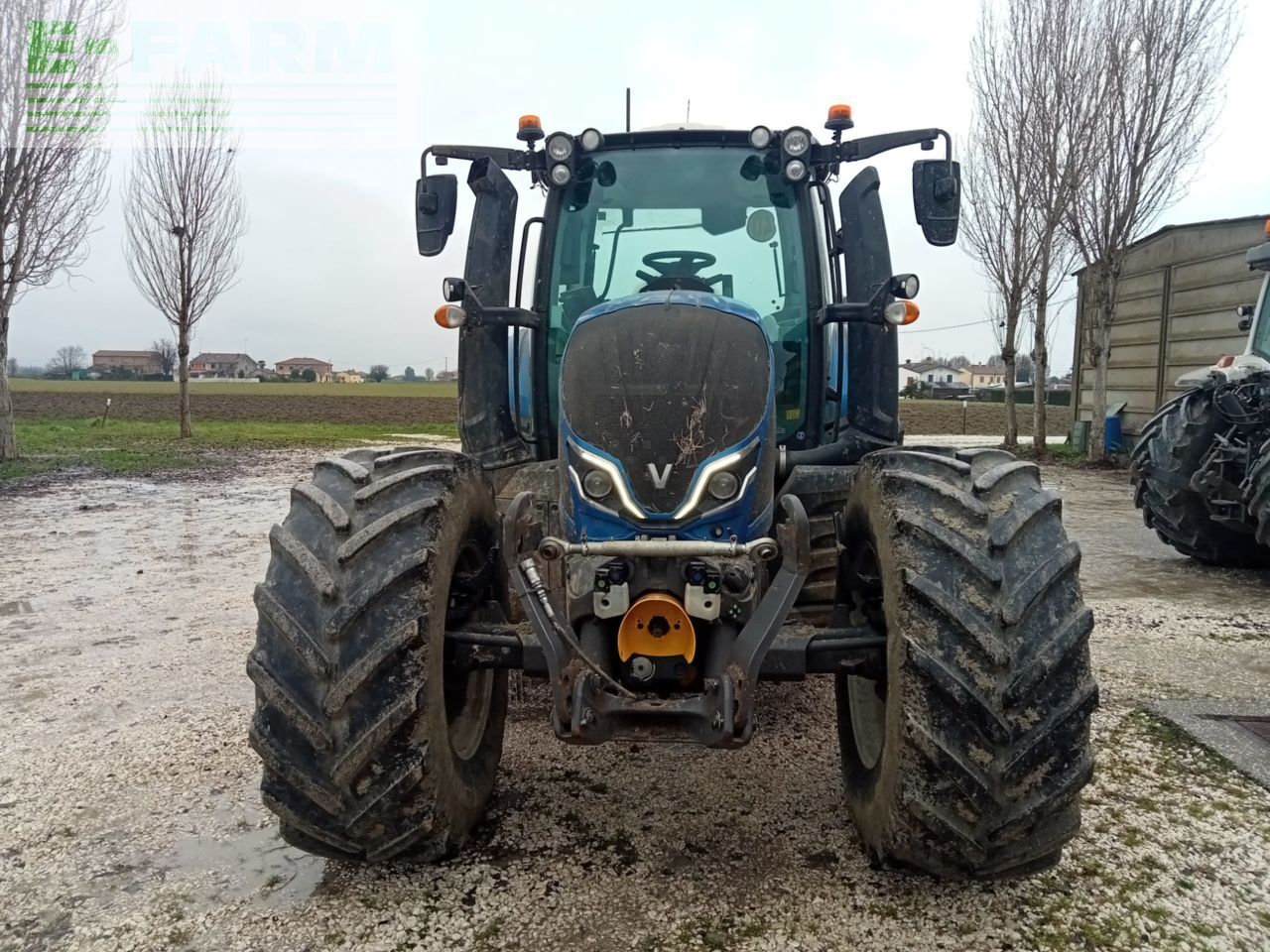 Valtra N175V Tractor €80,000