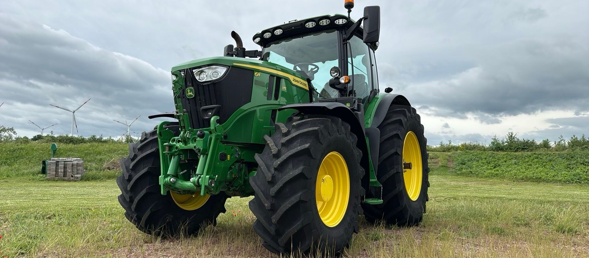 John Deere 6R 175 Tractor €134,000