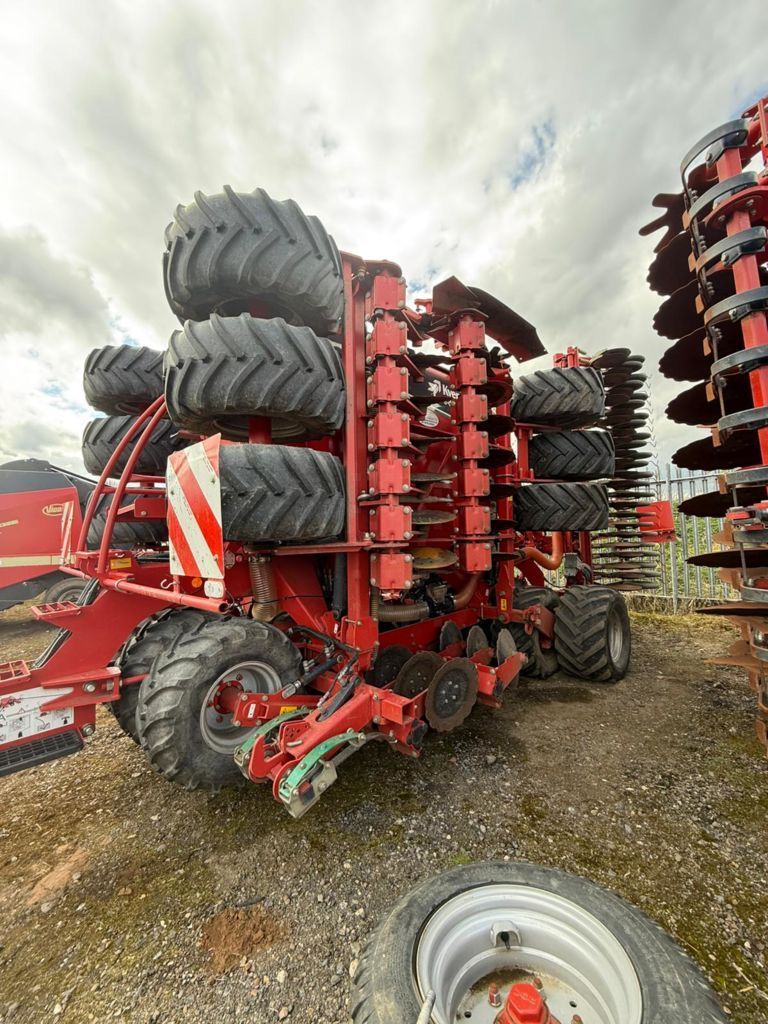 Kverneland UDRILL Combinación de taladradoras 42.442 €