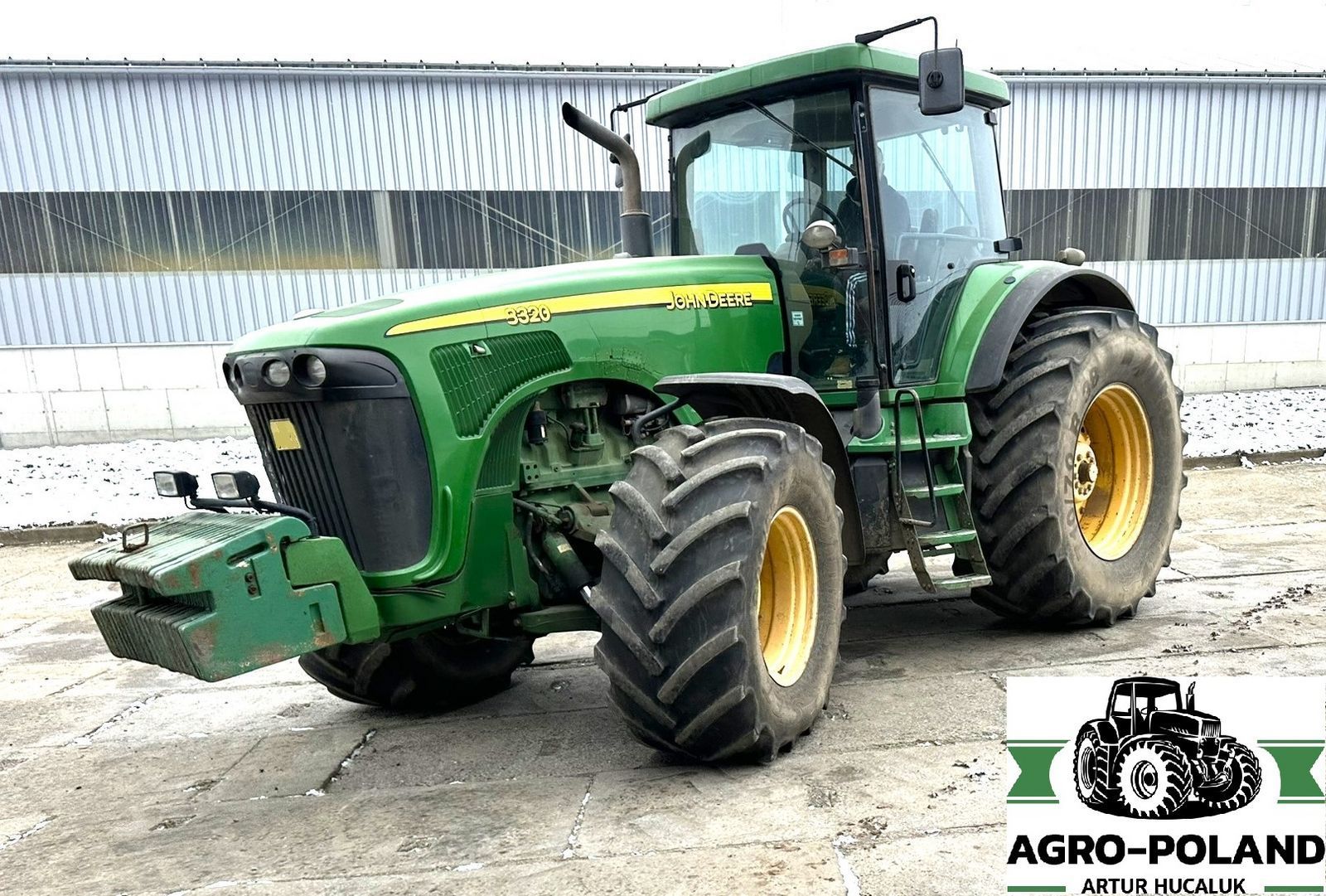 John Deere 8320 Traktor 42 500 €