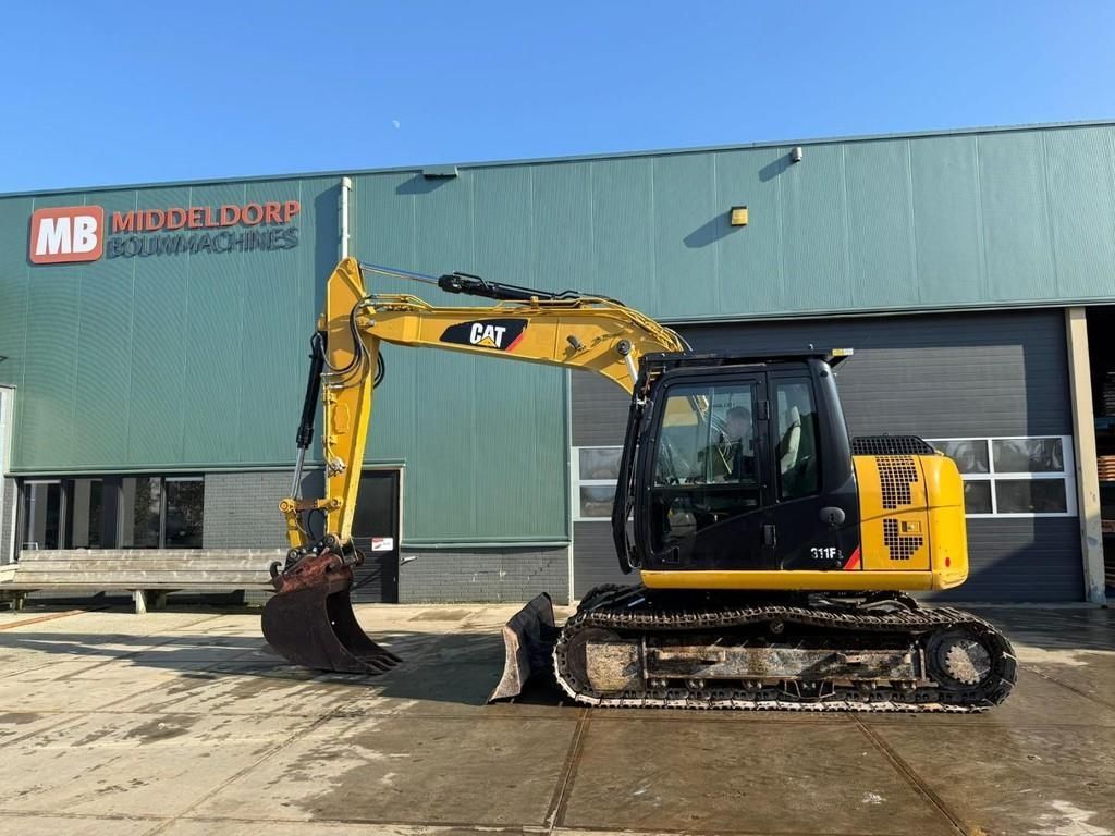 Caterpillar 311fl Excavadora de orugas 39.500 €