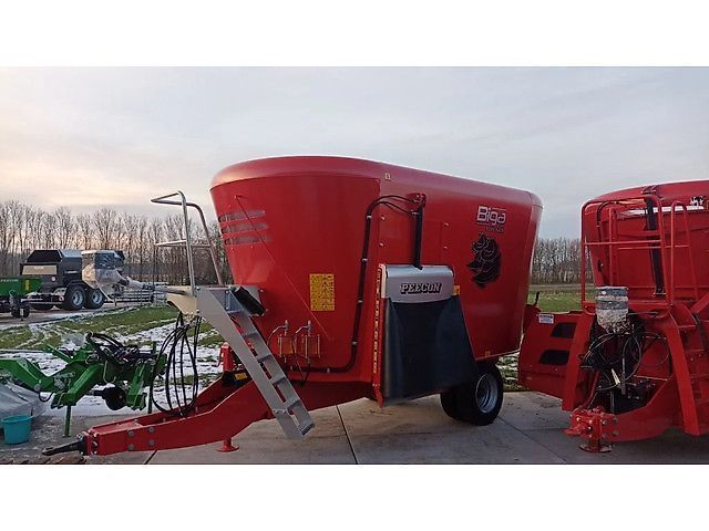 PEECON biga topliner 19m3 Przyczepa do mieszania paszy 32 500 €