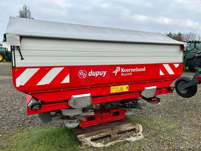 E-FARM: Kverneland exacta tl - Fertiliser spreader - id EQJPJIC - €5,900 - Year of construction: 2011 - France