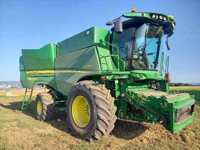 E-FARM: John Deere S770 - Mähdrescher - id 1238VWF - 220.000 € - Baujahr: 2019 - Abgelesene Motorstunden: 1.400,Frankreich