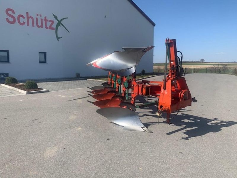 Kverneland LD 100/200 plough €7,900