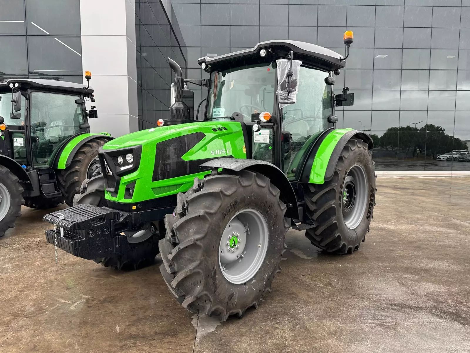 E-FARM: Deutz-Fahr 5105 - Traktor - id YWFNPVW - Moc silnika: 106 - Francja