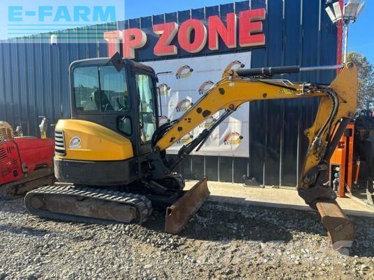 Bobcat e35 à 22 500€ ht Mini ekskavatorius 22 500 €