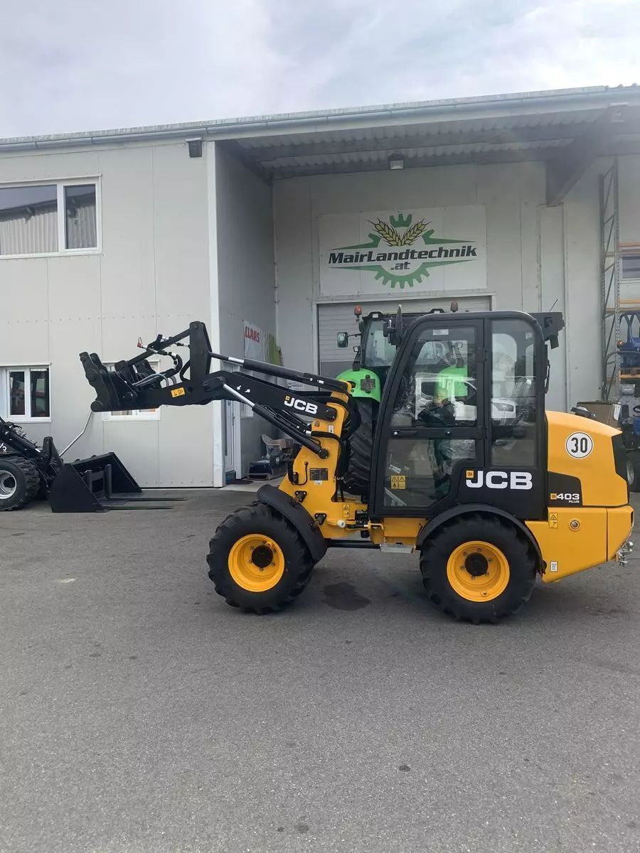 JCB 403 plus agri Tele wheel loader €41,667