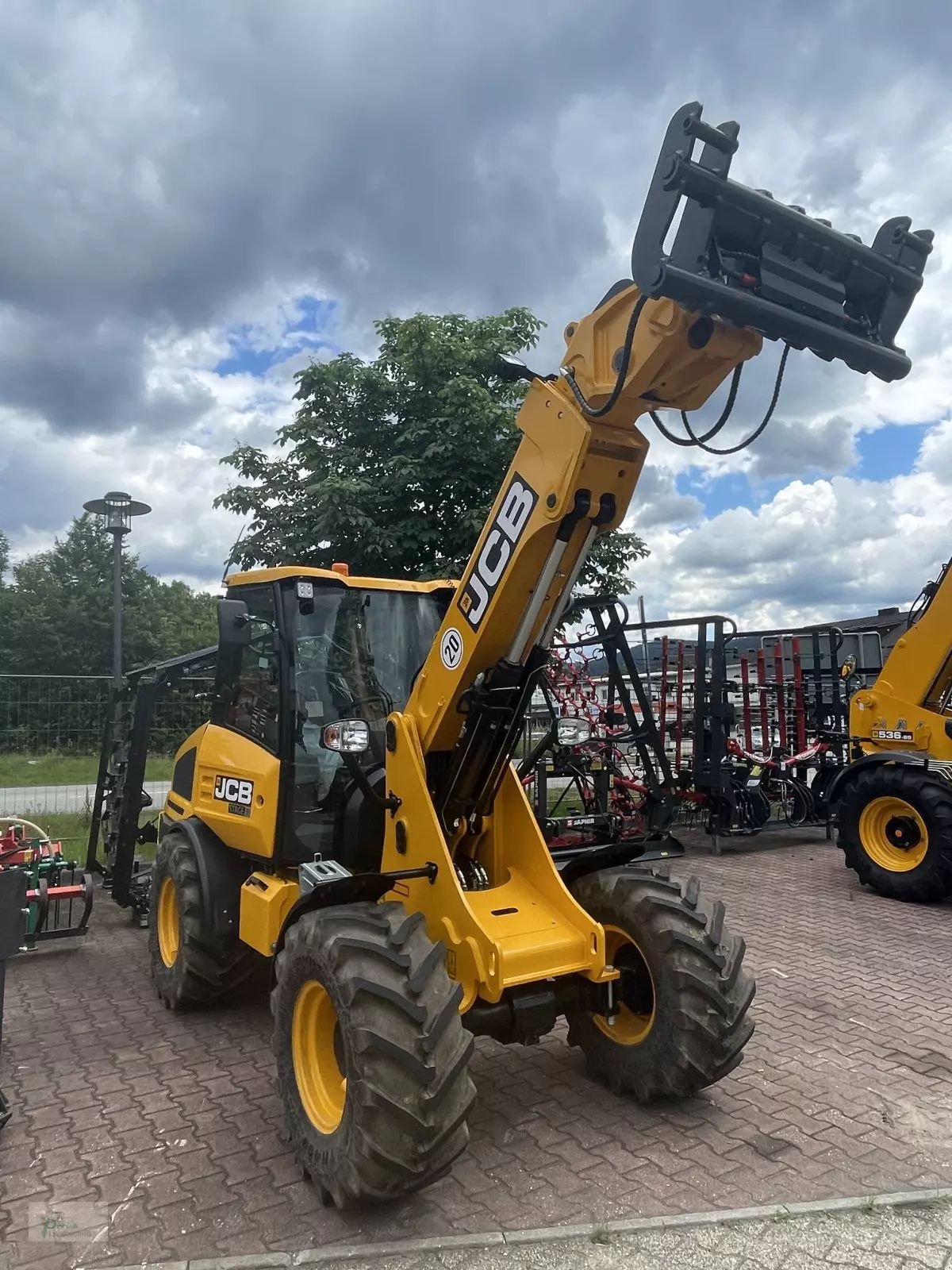 E-FARM: JCB tm 180 - Колесный погрузчик - id FVNRHWC - Год выпуска: 2023 - Германия