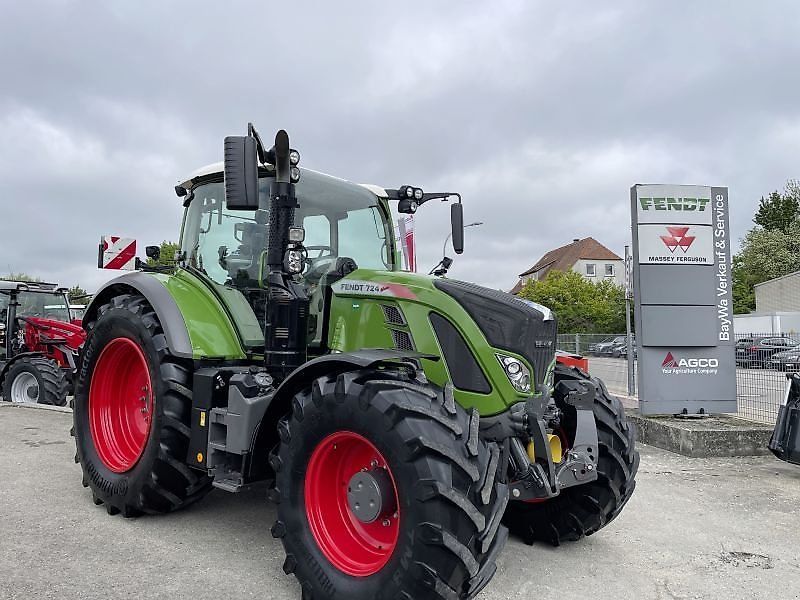 Fendt 724 Vario Profi Plus Traktor 135 000 €