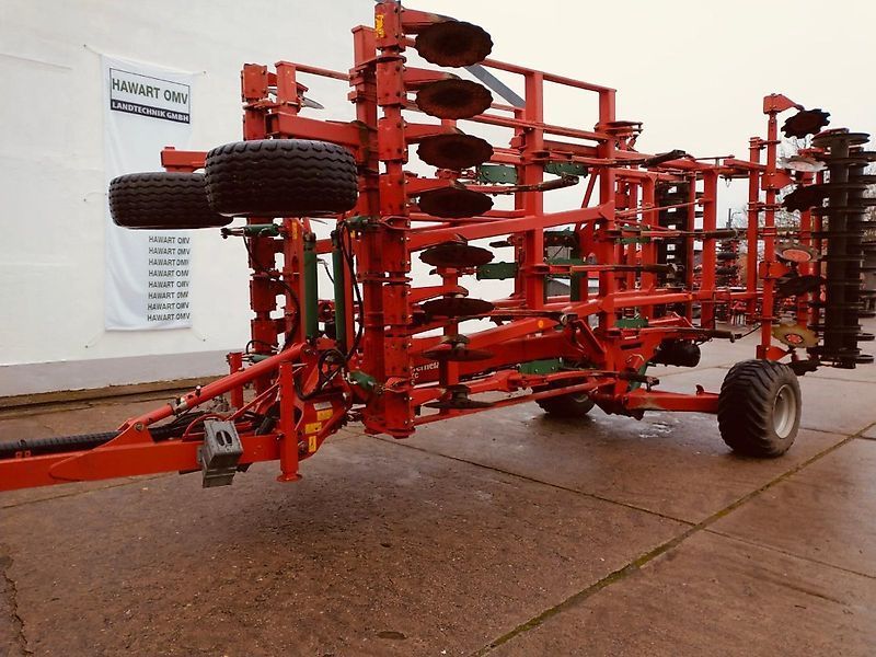 E-FARM: Kverneland clc 600 - Cultivateur - id QYKUYK6 - 19 000 € - Année: 2016 - Allemagne