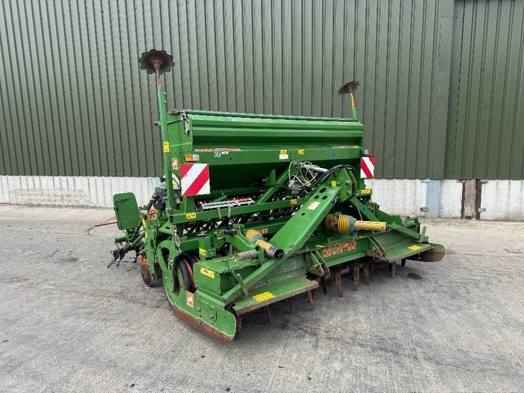 E-FARM: Amazone AD 303 Super - Drilling machine combination - id A8HZ6DB - €9,087 - Year of construction: 2009 - United Kingdom