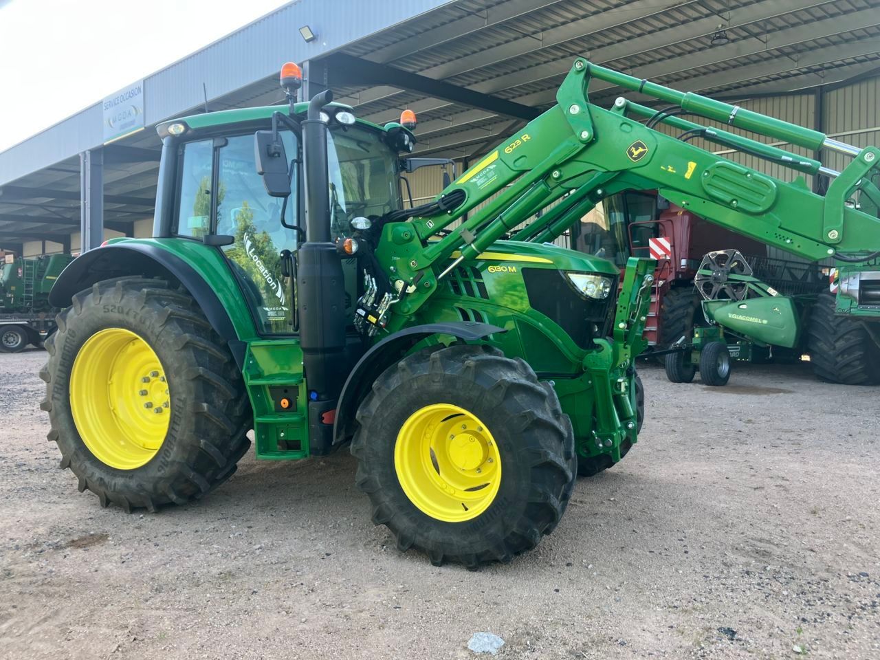 E-FARM: John Deere 6130 M - Tractor - id 12F13QL - €104,000 - Year of construction: 2023 - Engine hours: 710,Engine power (HP): 130,France