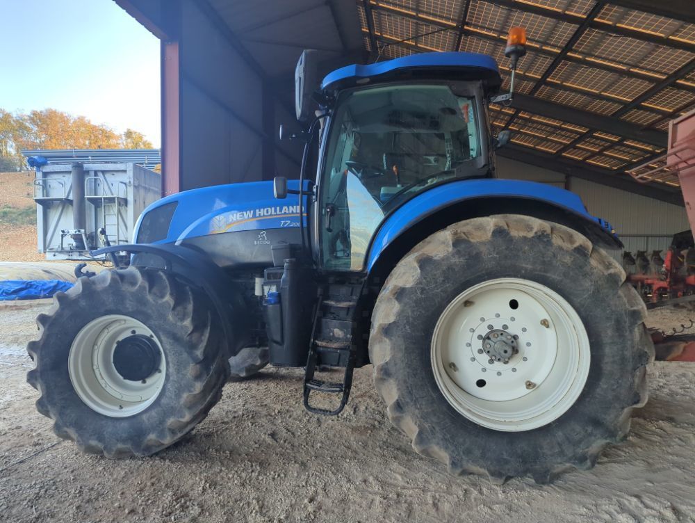 New Holland T7.200 Tractor €53,000