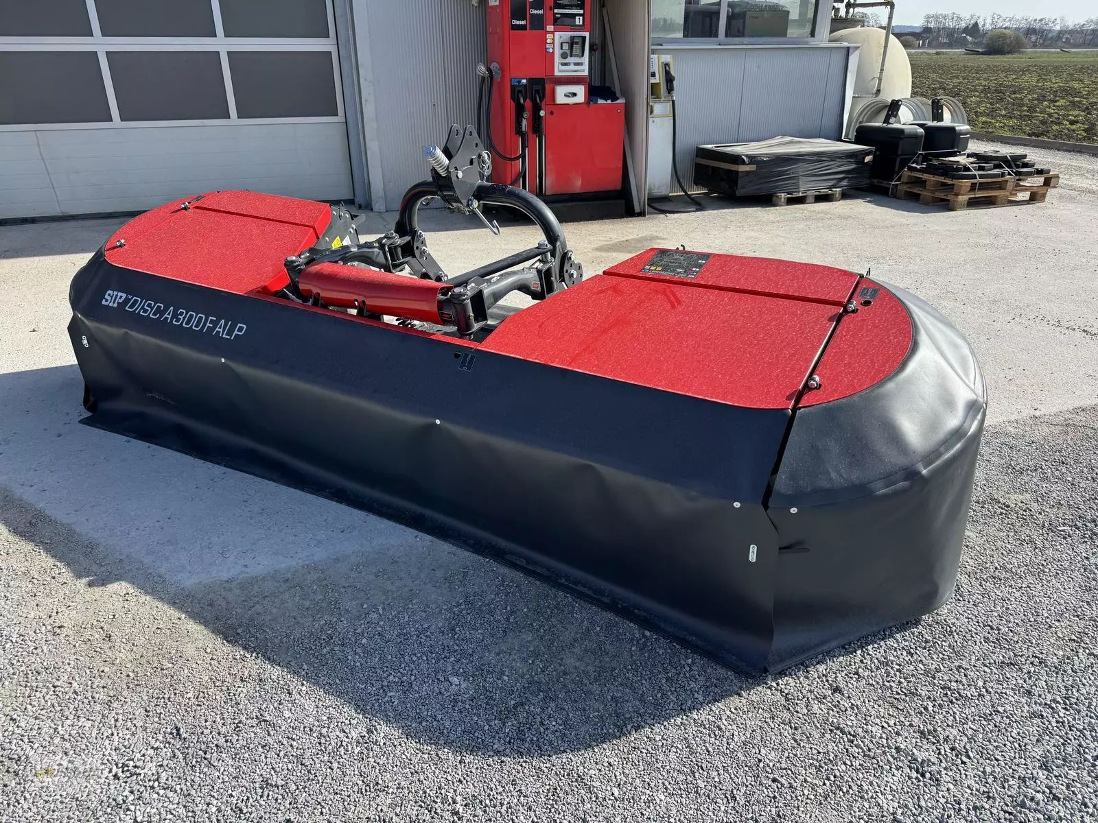 SIP disc 300 f alp Kosiarka 11 000 €