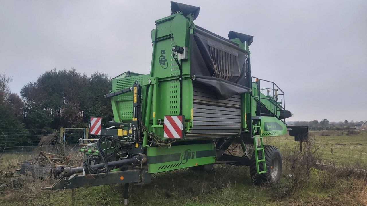 AVR spirit 6100 Arracheuse de pomme de terre 89 000 €
