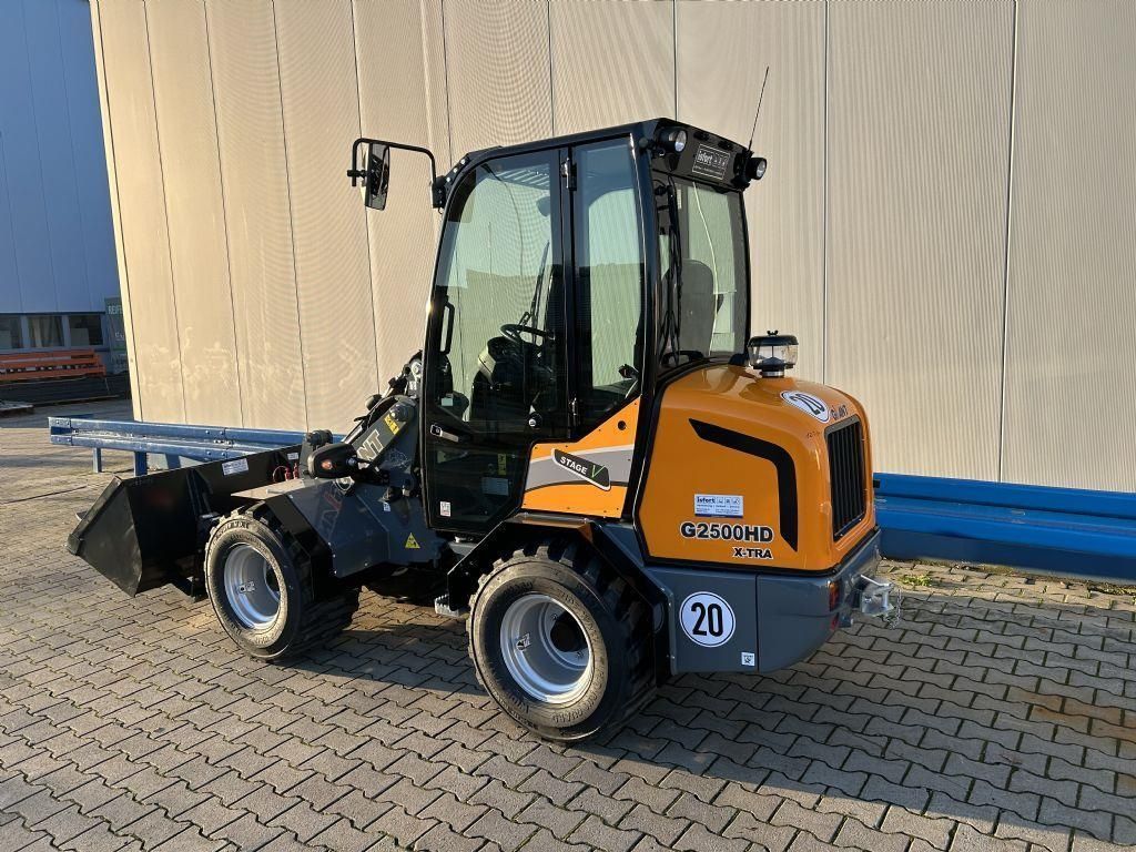 E-FARM: Giant G2500 X-tra HD - Skid steer loader - id WA9EWPK