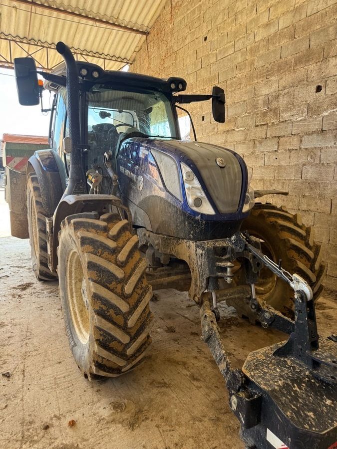 E-FARM: New Holland T6.145 - Tractor - id VBAR3BN - €84,000 - Year of construction: 2023 - Engine hours: 900,Engine power (HP): 145,France