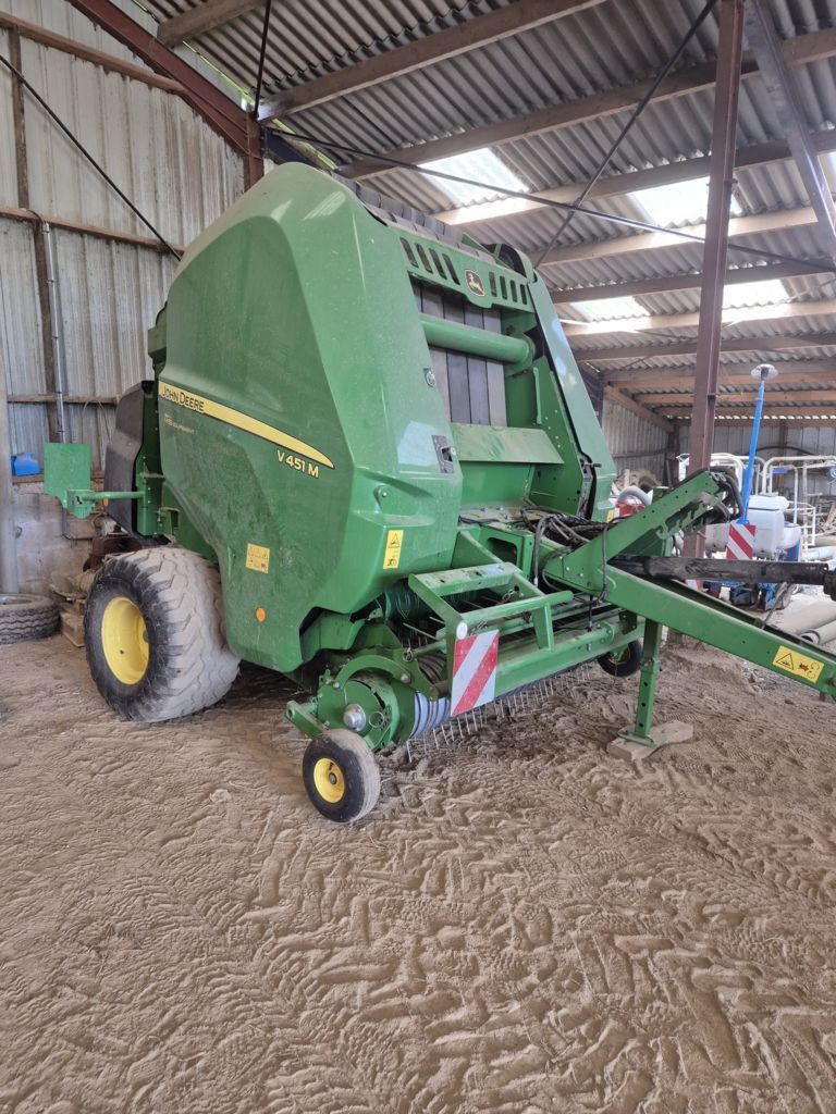 John Deere V451M Baler €30,000