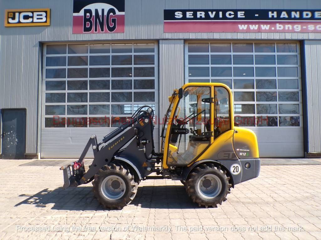 Eurotrac w12 s bj 24 235 h gebraucht Wheel loader €25,000
