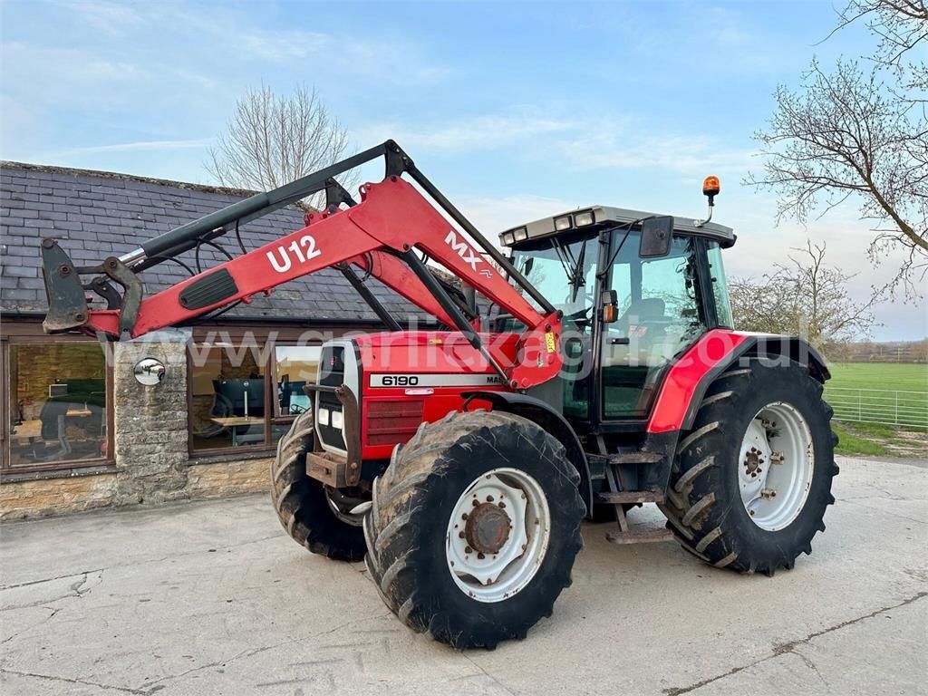 Massey Ferguson 6190 Tractor €22,958