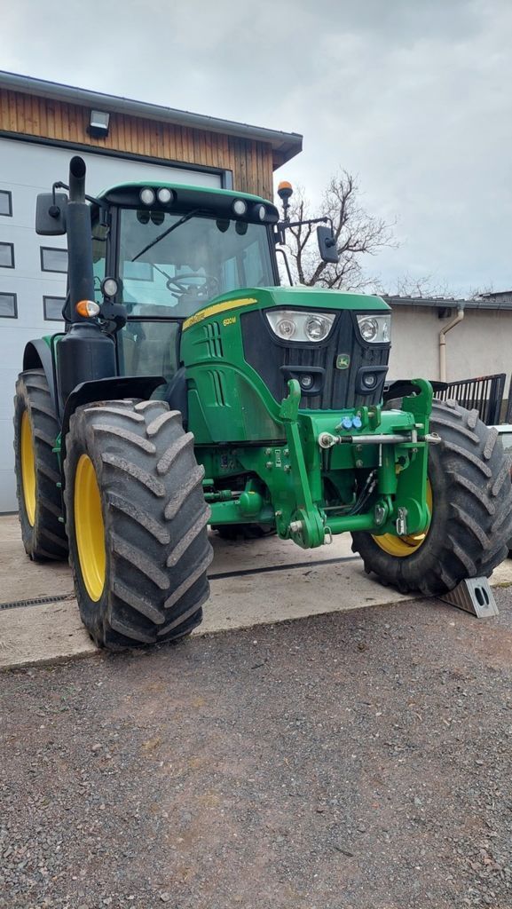 John Deere 6120 M Tractor 50.000 EUR