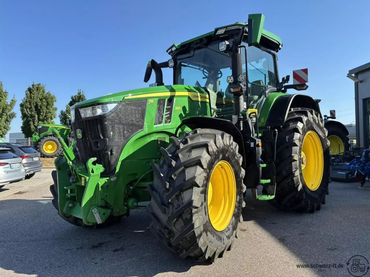 John Deere 7R 350 Tractor €229,900