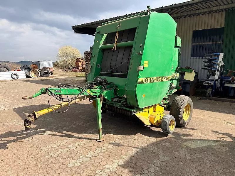 John Deere 580 Балопреса 4900 €