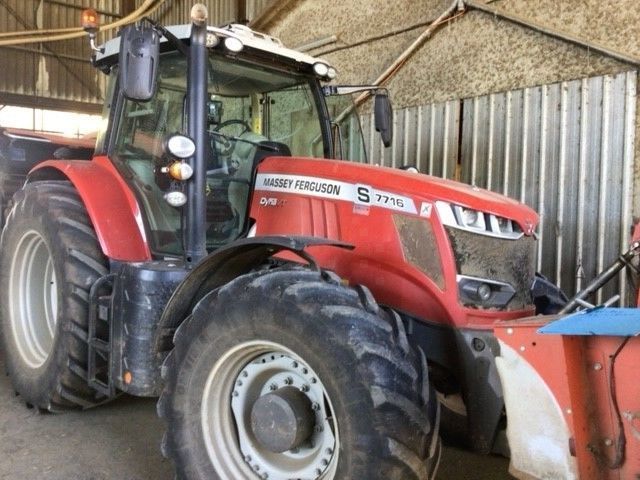 E-FARM: Massey Ferguson 7716 - Traktor - id GKCID1C - 104.000 € - Baujahr: 2020 - Abgelesene Motorstunden: 2.650,Motorleistung (PS): 160,Frankreich