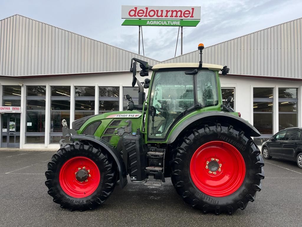 E-FARM: Fendt 512 Vario - Τρακτέρ - id TJQFDFN - 94.000 € - Χρονία: 2019 - Μετρητής ωρών: 3.735,Ισχύς κινητήρα: 125,Γαλλία