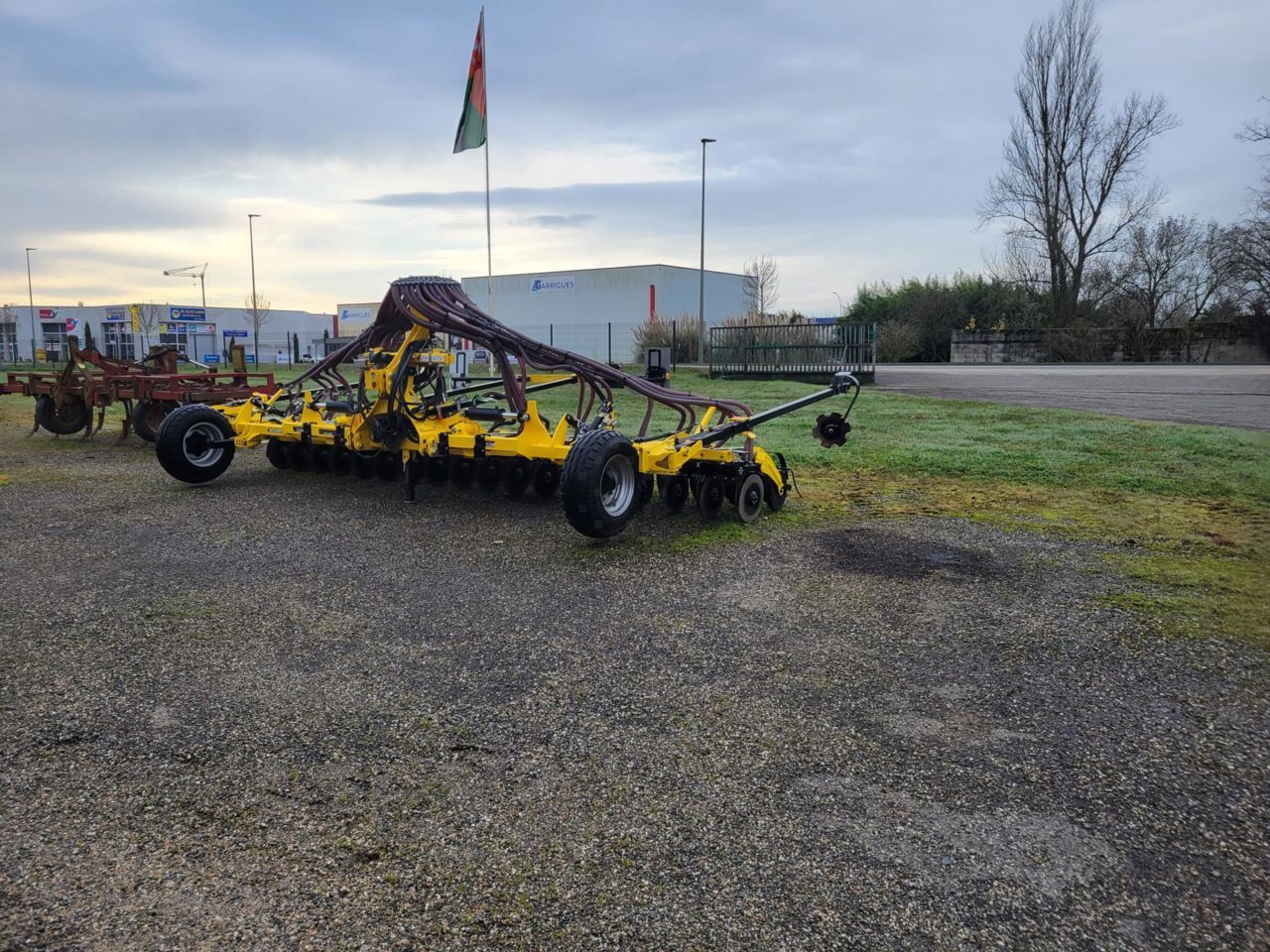 E-FARM: Bednar corsa cn 6000 - Semoir direct - id Z5APWZ8 - 45 000 € - Année: 2023 - France