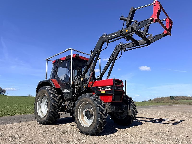 Case IH 844 xla mit frontlader Traktor 18.300 €