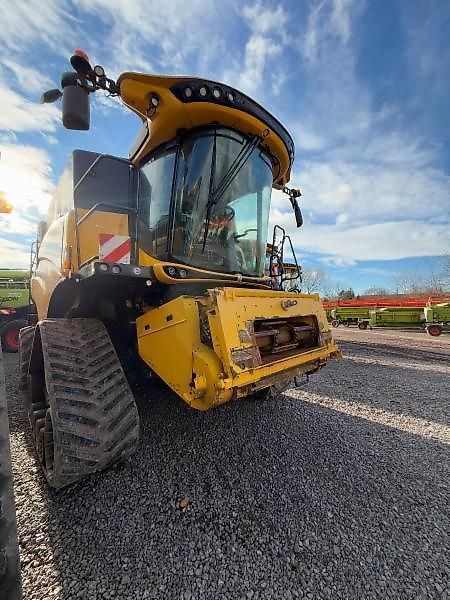 E-FARM: New Holland cr 9.80 st - Moissoneuse-batteuse - id 2LHLLB9 - Année: 2016 - Lecture du nombre d'heure: 1 582,Puissance du moteur (chevaux): 490,Allemagne