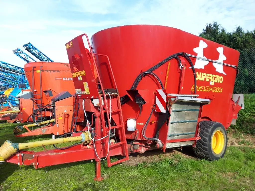 Supertino starmix vm 2 19 e Mixer feeder €16,500