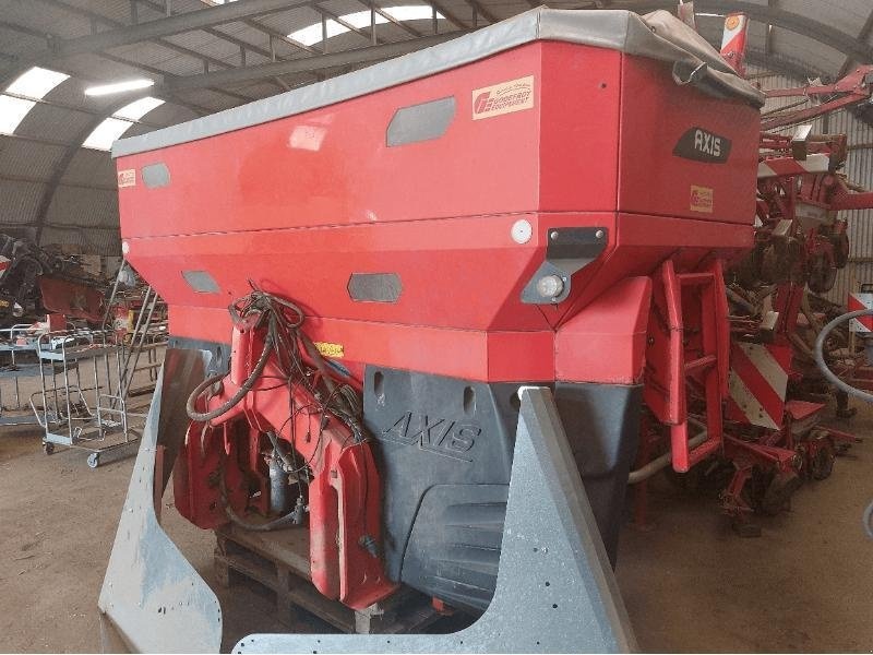 Kuhn axis50.2h.emc.w fertiliserspreaders €18,500