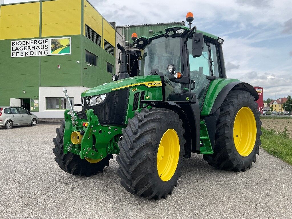John Deere 6M 125 Tractor