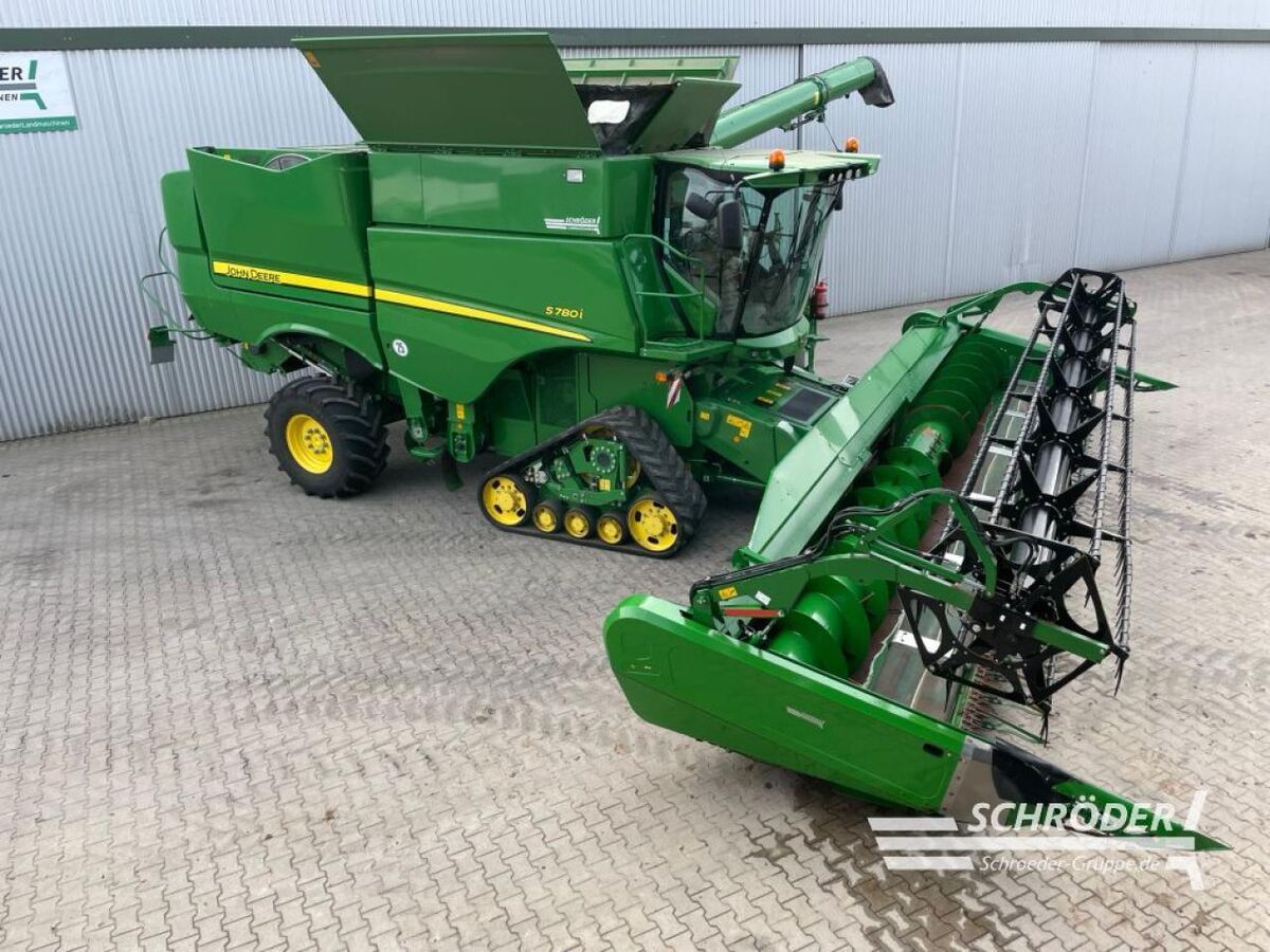 John Deere S 780 Combine harvester €189,885