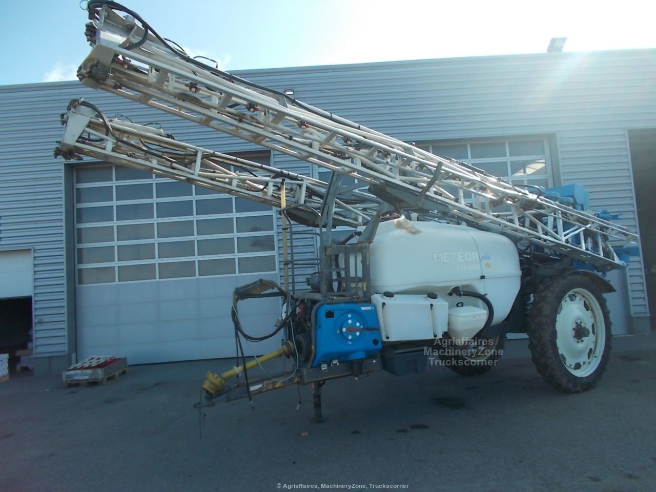 E-FARM: Evrard meteor 3400 - Pulvérisateur - id JCU7AQN - 15 000 € - Année: 2005 - France