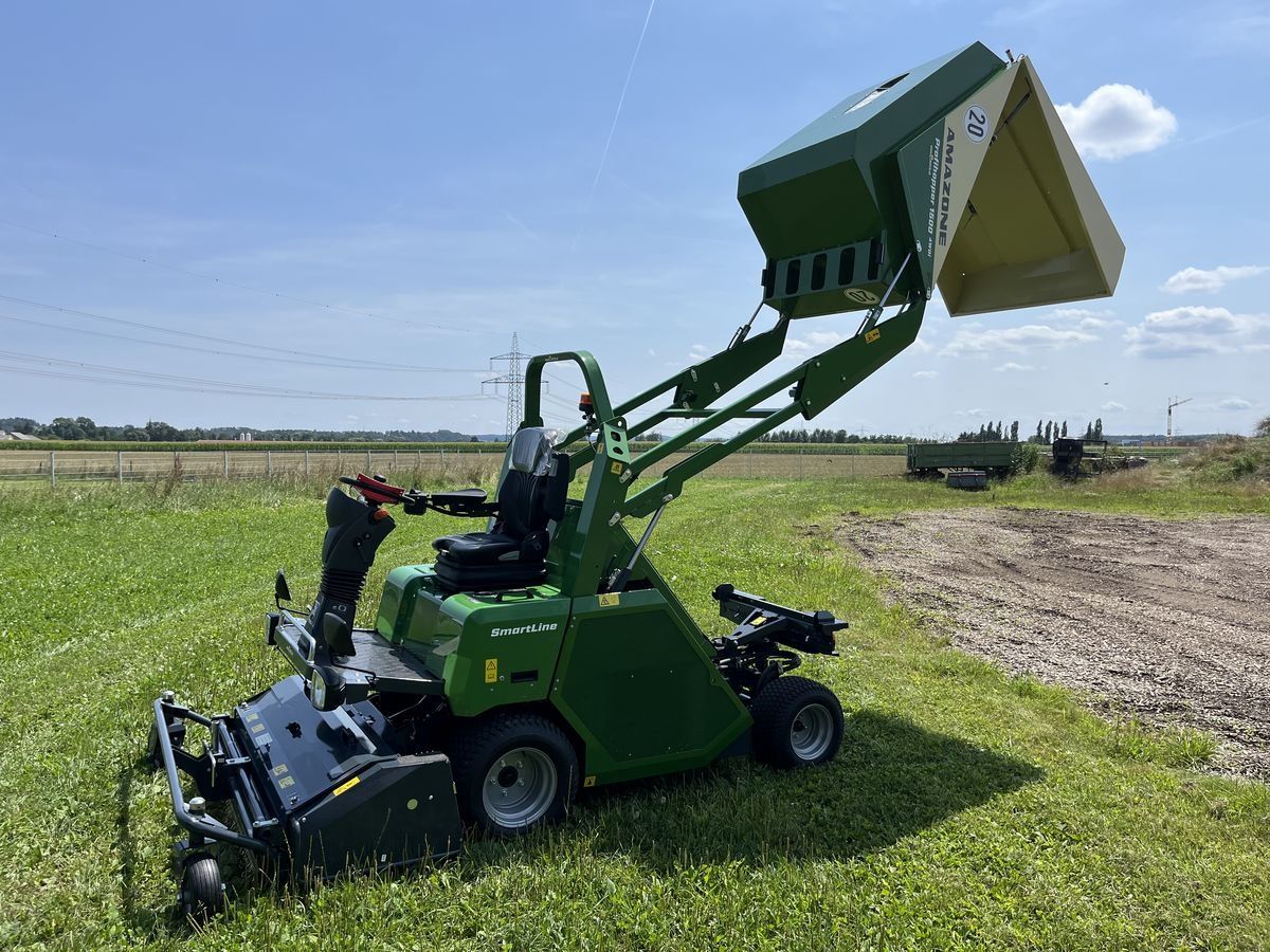 E-FARM: Amazone profihopper 1500 sammeln / schlegeln / sportplat - Equipement municipal - id GC7ZNCL - Année: 2024 - Autriche
