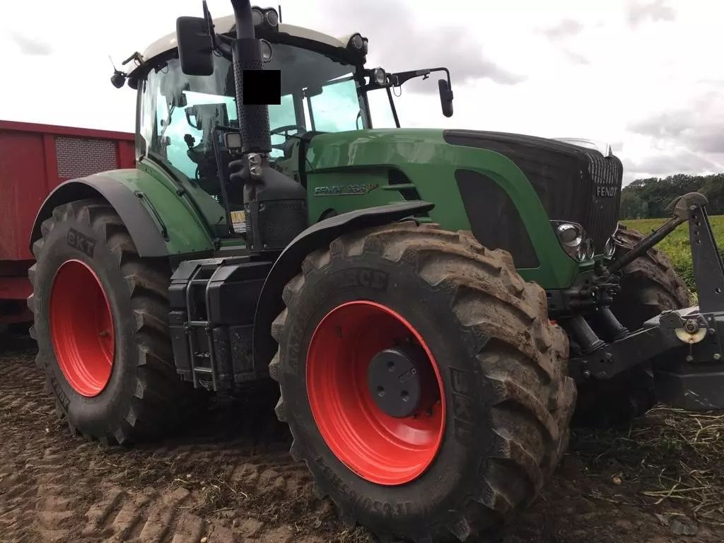 E-FARM: Fendt 936 Vario - Tractor - id QANX3NA - €113,277 - Year of construction: 2011 - Engine hours: 10,434,Engine power (HP): 360,Germany