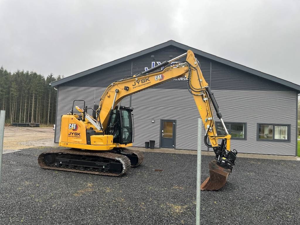 Caterpillar 315 gc Raupenbagger 124.445 €