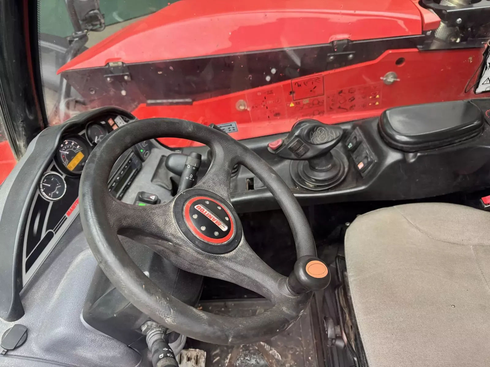 E-FARM: Manitou mt933 easy - Chargeur télescopique  - id 4J7GKCL - 55 500 € - Année: 2020 - Lecture du nombre d'heure: 1 685,Puissance du moteur (chevaux): 75,Autriche