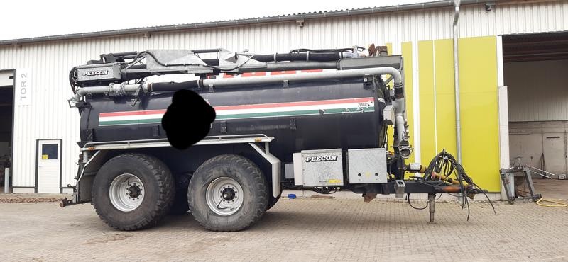 PEECON eur-200 mit turbokranarm (kaweco) slurry_tanker €36,000