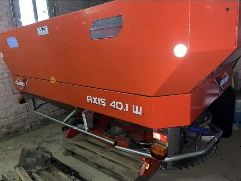 E-FARM: Kuhn axis 401 w - Esparcidor de abono - id R1HYDJT - 6000 € - Año: 2008 - Francia