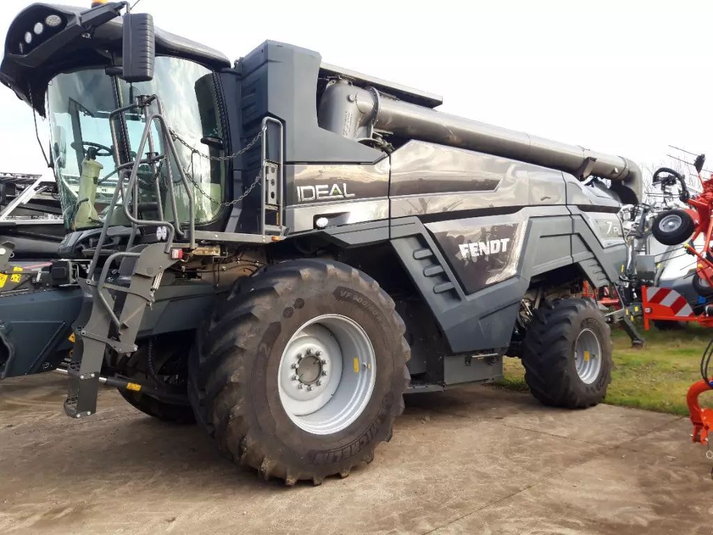 E-FARM: Fendt Ideal 7 - Combine harvester - id ATZPGQT - €260,000 - Year of construction: 2022 - Engine power (HP): 450,France