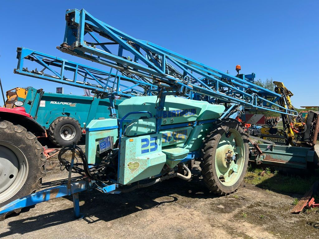 E-FARM: Berthoud racer - Pulvérisateur - id VBMMVGK - 5 500 € - Année: 1997 - France