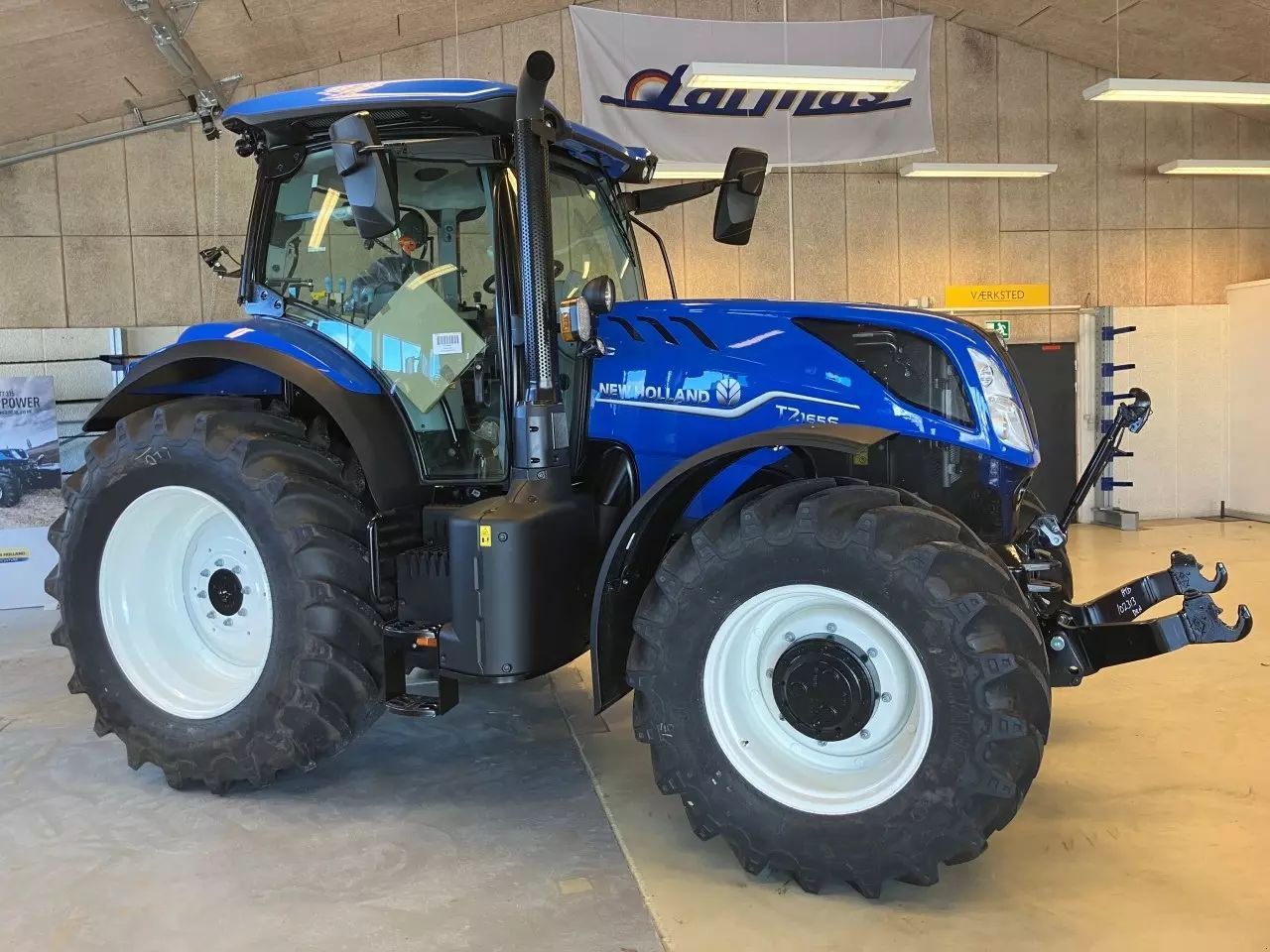 New Holland T7.165 S Traktor 189 951 EUR